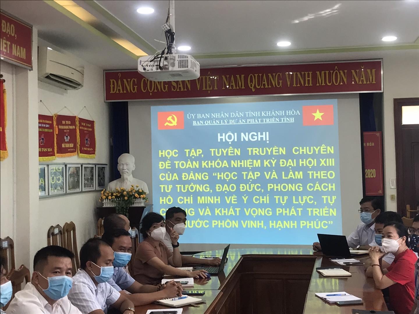 Hội nghị học tập và tuyên truyền Chuyên đề toàn khóa nhiệm kỳ kỳ Đại hội XIII của Đảng “Học tập và làm theo tư tưởng, đạo đức, phong cách Hồ Chí Minh về ý chí tự lực, tự cường và khát vọng phát triển đất nước phồn vinh, hạnh phúc”.